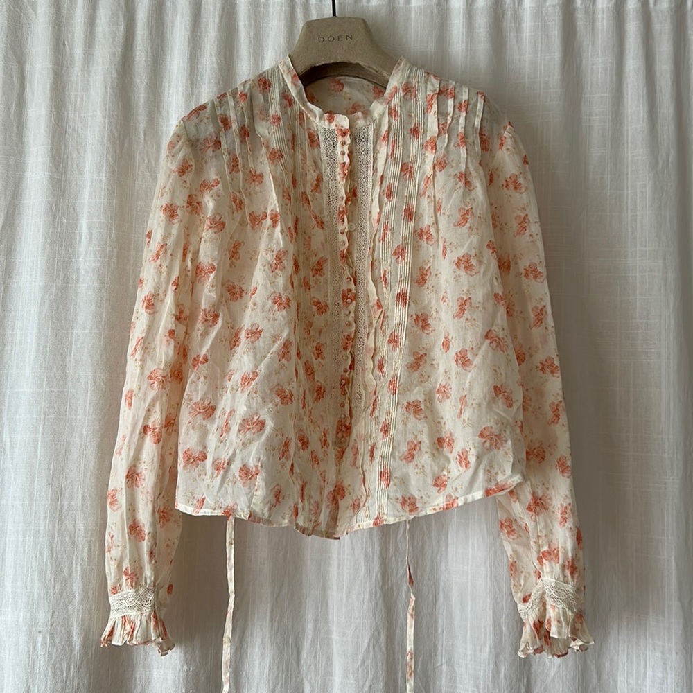 Doen blouse with poppy print